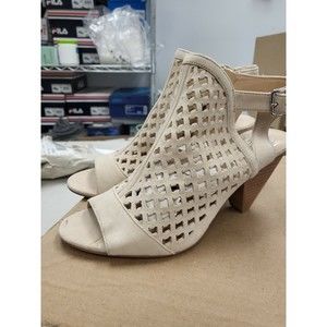 Vince Camuto Women’s Bootie Open Toe Stacked Heel Cut Out Tan Beige Size 9.5M